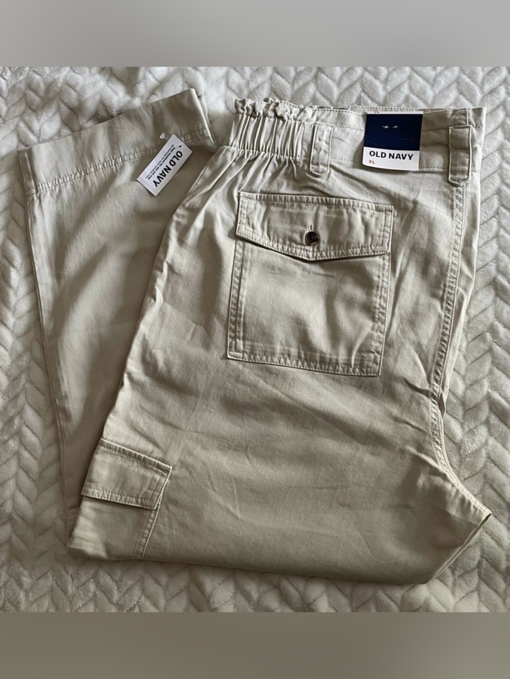 Old Navy - Women’s High-Waisted Cargo Pants (XL) NWT